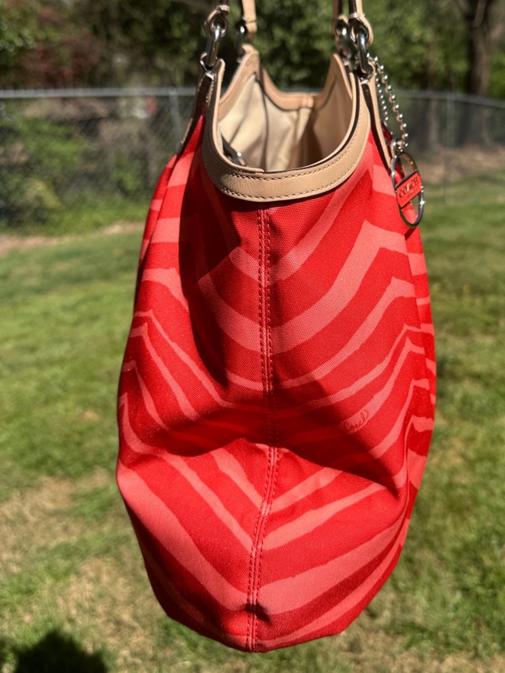 Coach Devin Red Coral Zebra Print Shoulder Bag Canvas Leather Trim F24022 2014 - Picture 3 of 11